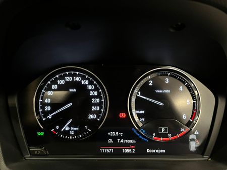 2021-BMW-X1-sDrive20d-M-Sport-Auto_10