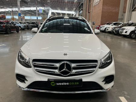 2019-Mercedes-Benz-GLC-220d-4Matic_1