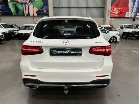 2019-Mercedes-Benz-GLC-220d-4Matic_5