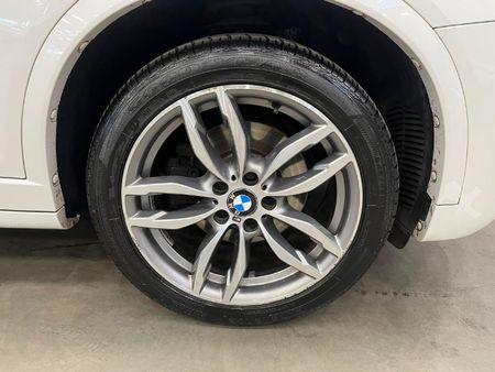 2017-BMW-X3-xDrive30d-M-Sport-Auto_8