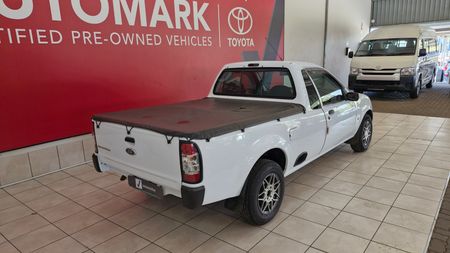 2011-Ford-Bantam-13i-XLT_5