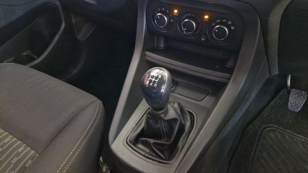 2020-Ford-Figo-Freestyle-15Ti-VCT-Trend-5-dr_11