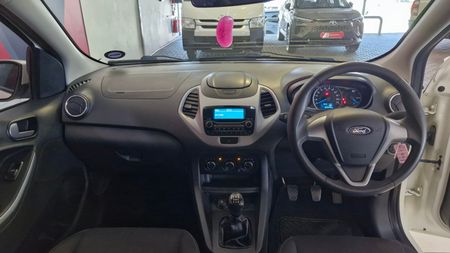 2020-Ford-Figo-Freestyle-15Ti-VCT-Trend-5-dr_15