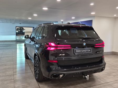2026-BMW-X5-xDrive30d_7