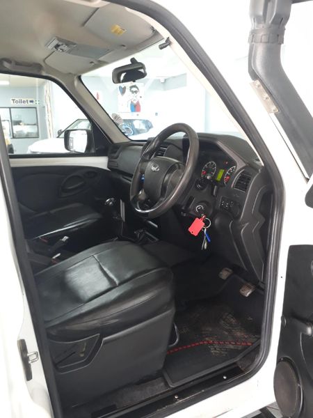 2022-Mahindra-Pik-Up-22-mHawk-S4-4x4-Single-Cab_4
