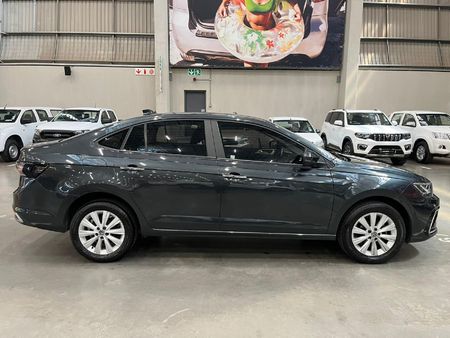 2023-Volkswagen-Polo-Classic-16-Life_7