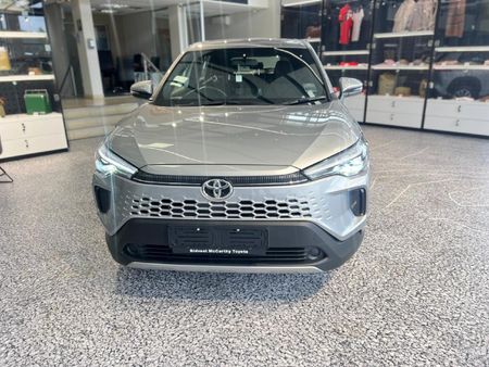 2026-Toyota-Corolla-Cross-18-XI_1