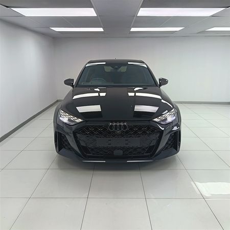 2026-Audi-RS3-Sportback-Quattro-Stronic_3
