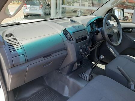 2026-Isuzu-D-Max-250-HO-Fleetside-Safety-Single-Cab_9