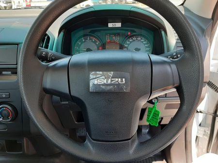 2026-Isuzu-D-Max-250-HO-Fleetside-Safety-Single-Cab_16