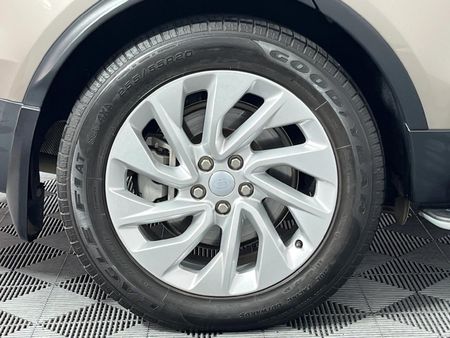 2021-Land-Rover-Discovery-30-TD-S-D300_7