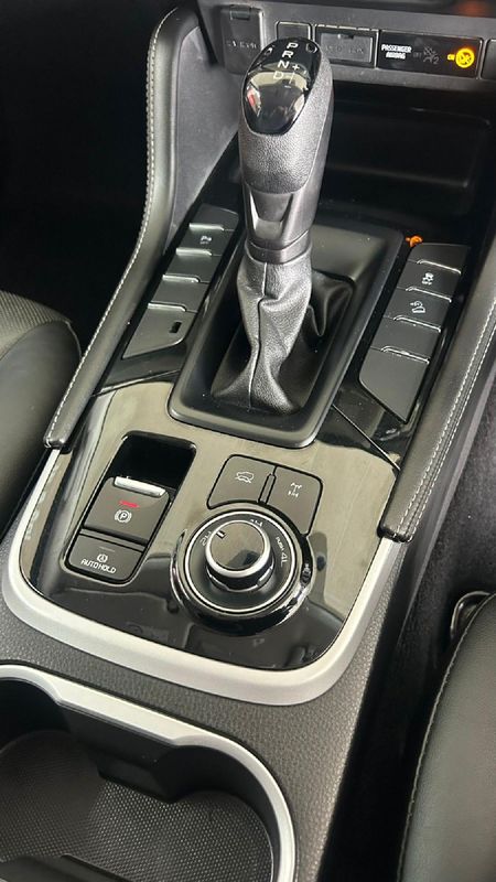2024-Isuzu-Mu-x-30D-LS-4x4-Auto_21