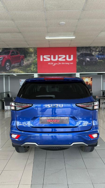 2024-Isuzu-Mu-x-30D-LS-4x4-Auto_4