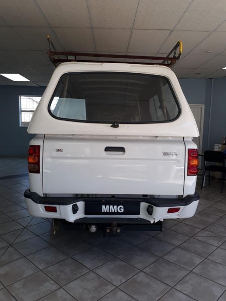 2022-Mahindra-Pik-Up-22-mHawk-S6-4x4-Single-Cab_4