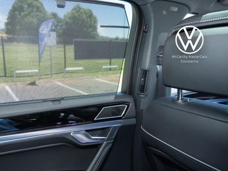2025-Volkswagen-Touareg-V6-TDI-R-Line_15