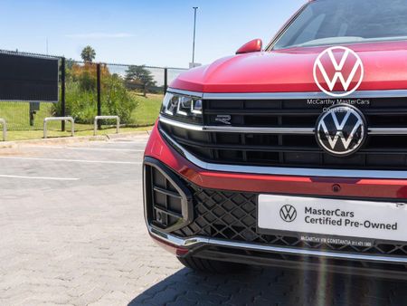 2025-Volkswagen-Touareg-V6-TDI-R-Line_3