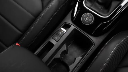2026-Volkswagen-T-Roc-20-TSI-4M-R-Line-Auto_12