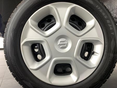 2020-Suzuki-S-Presso-10-GL_17