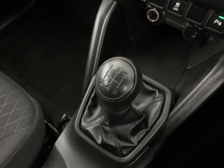 2023-Toyota-Urban-Cruiser-15-XS_5
