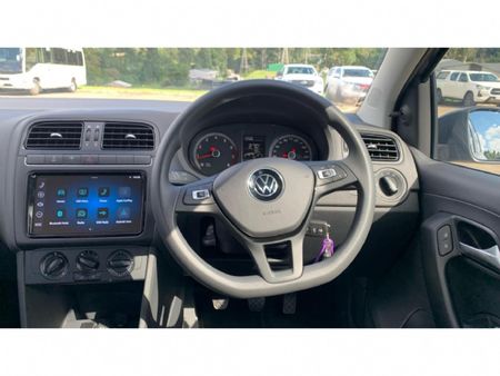 2026-Volkswagen-Polo-Vivo-14-Life_16