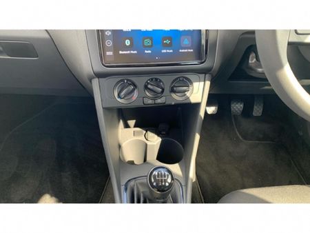 2026-Volkswagen-Polo-Vivo-14-Life_19