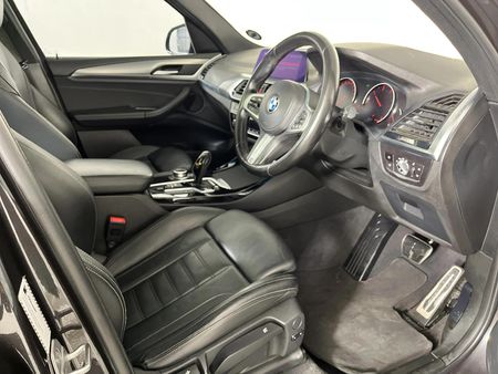 2021-BMW-X3-xDrive20d_9