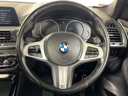 2021-BMW-X3-xDrive20d_11