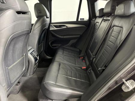 2021-BMW-X3-xDrive20d_3