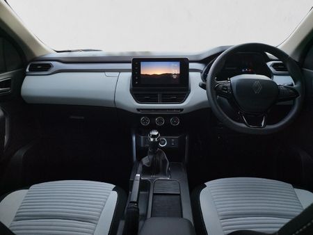 2026-Renault-Kiger-10T-Techno_17