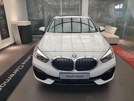 2020-BMW-1-Series-118i-Sport-Line_1