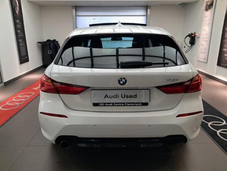 2020-BMW-1-Series-118i-Sport-Line_4