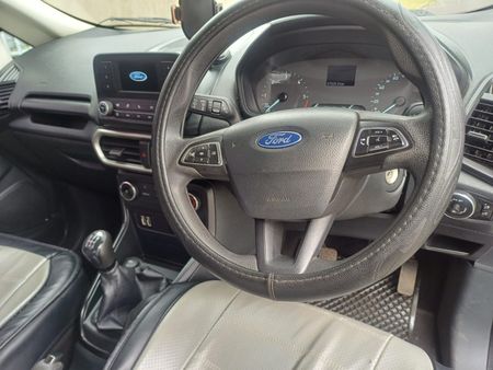 2019-Ford-EcoSport-15-TDCi-Ambiente_10