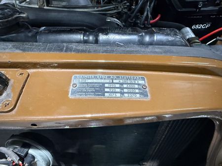 1969-Mercedes-Benz-S-Class-280-SE_9
