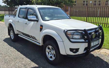 2010-Ford-Ranger-30-TDCi-Hi-Trail-XLE-Auto-Double-Cab_0