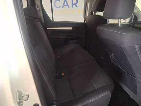 2023-Toyota-Hilux-24-GD-6-Raised-Body-Raider-Double-Cab_14