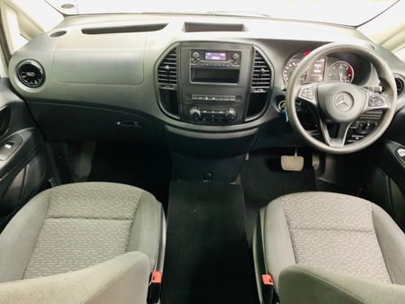 2021-Mercedes-Benz-Vito-116-22-CDI-Tourer-Pro-Auto_3
