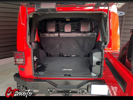 2014-Jeep-Wrangler-Unlimited-Sahara-36-V6-Auto_7