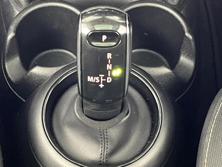 2019-MINI-Hatch-Cooper-Auto_9
