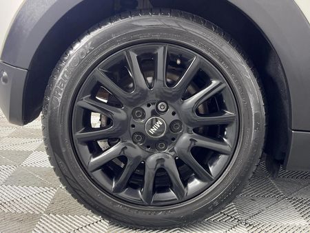 2019-MINI-Hatch-Cooper-Auto_6