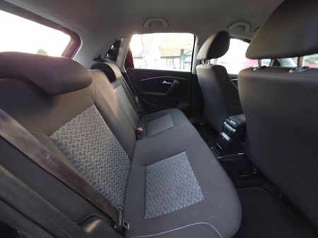 2014-Volkswagen-Polo-12-TSI-Highline-Auto-81kW_7