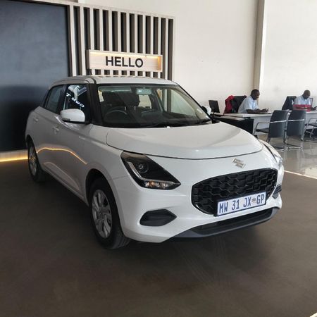 2026-Suzuki-Swift-12-GL-Auto_14