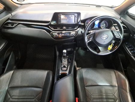 2018-Toyota-C-HR-12T-Plus-Auto_9