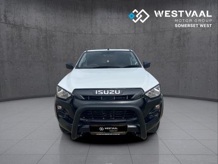 2024-Isuzu-D-Max-19-DDI-L-4x4-Double-Cab_1
