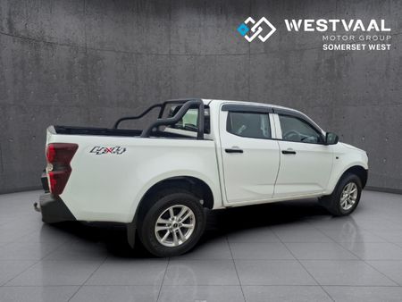 2024-Isuzu-D-Max-19-DDI-L-4x4-Double-Cab_6