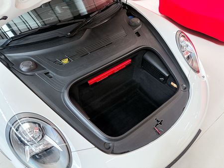 2012-Porsche-911-Carrera-S-Auto_14