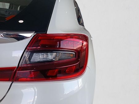 2024-Suzuki-Baleno-15-GL_12