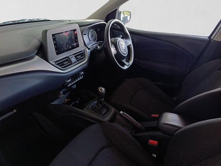 2024-Suzuki-Baleno-15-GL_19