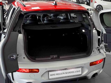 2022-MINI-Clubman-Cooper-JCW-Auto_9