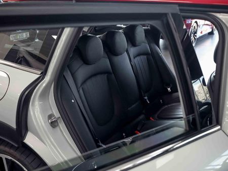 2022-MINI-Clubman-Cooper-JCW-Auto_16