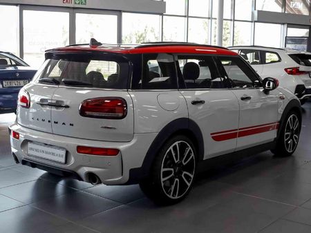 2022-MINI-Clubman-Cooper-JCW-Auto_1